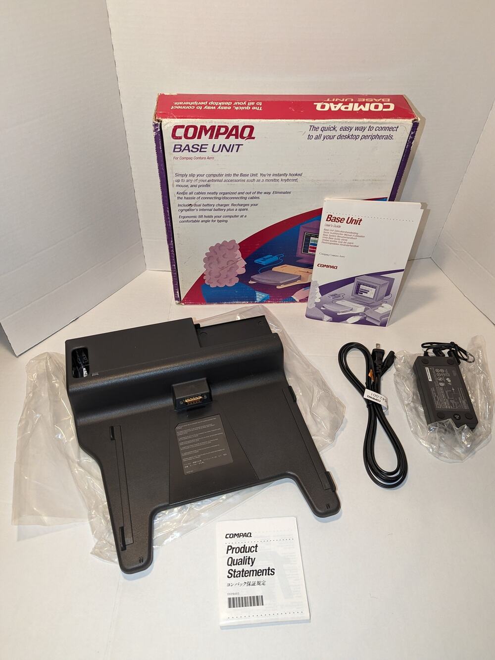 Vintage COMPAQ Contura Aero 4/25 4/33c Docking System / Convenience Base Dock